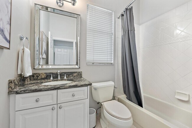 Foto del edificio - 9052 Sand Pine Ln