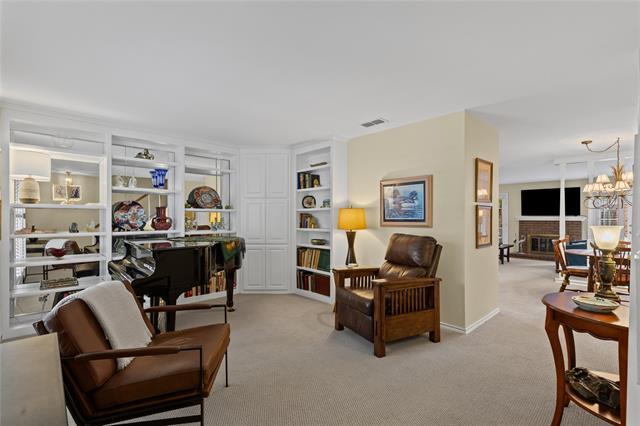 Foto del edificio - 1231 Roaring Springs Rd