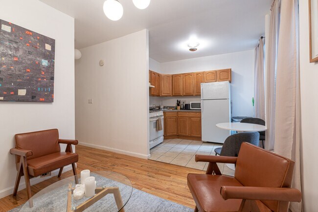 Foto del edificio - 146 E 56th St