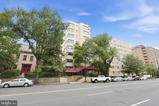 Foto del edificio - 2720 Wisconsin Ave NW