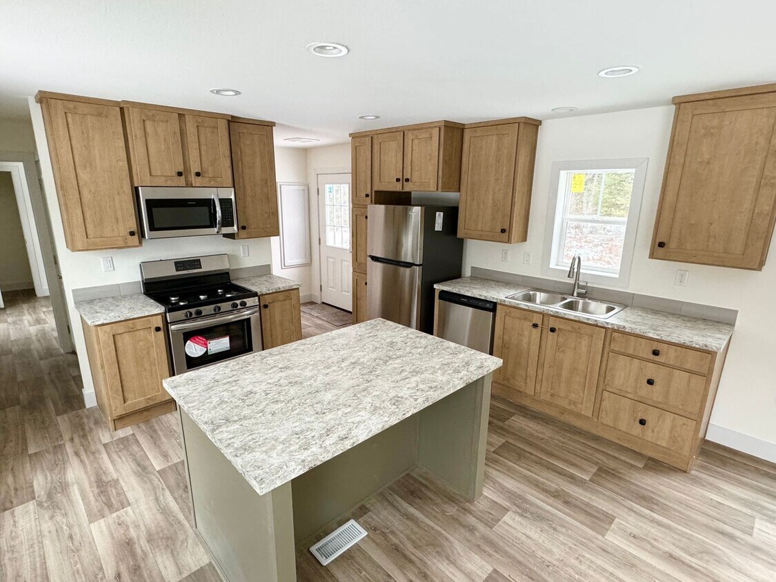 Foto principal - Birchwood Estates MHP