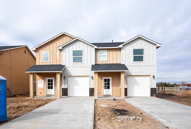 Building Photo - 301 Johnson Rd