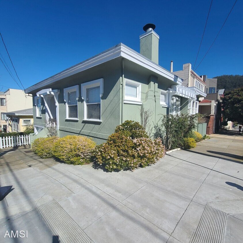 Primary Photo - 3 br, 1.5 bath House - 1698 10th Avenue