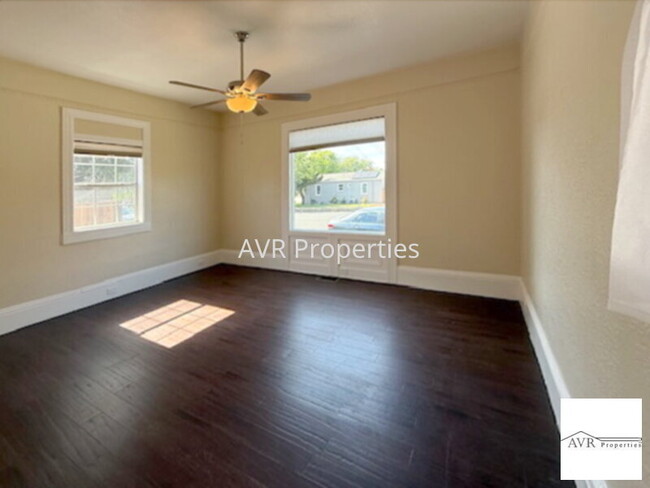 Foto del edificio - Fantastic southside downtown Victorian hom...
