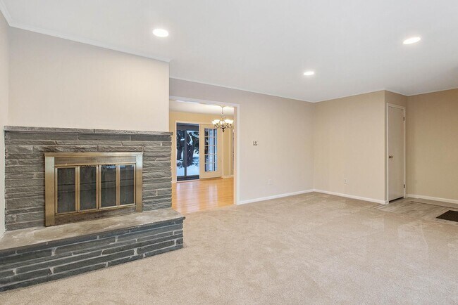 Foto del edificio - 4489 Pompey Center Rd