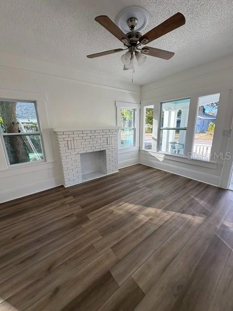 Foto del edificio - 911 Hart St