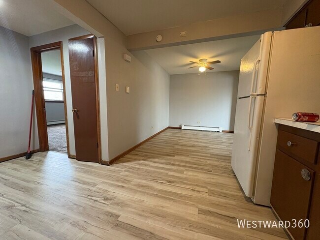 Foto del edificio - 1135 W 127th Pl
