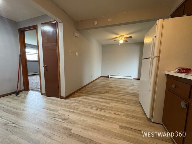 Building Photo - 1135 W 127th Pl