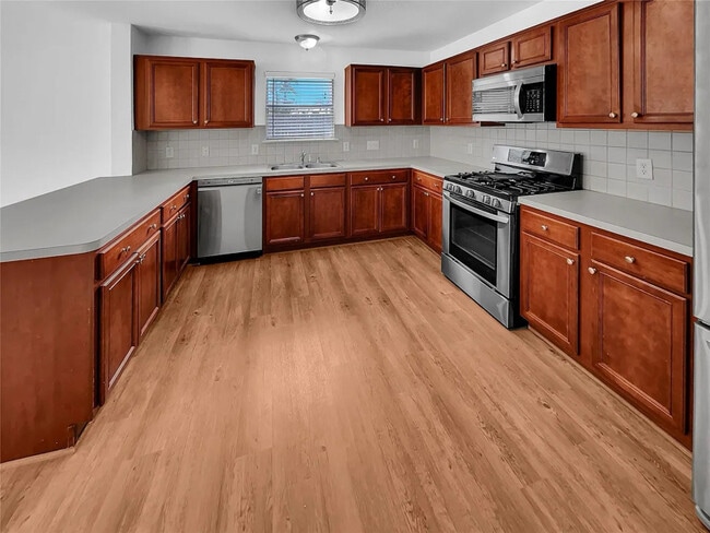 Foto del edificio - 22922 Twisting Maple Ct