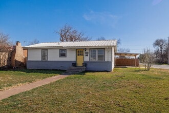 Building Photo - 1457 S 18th St