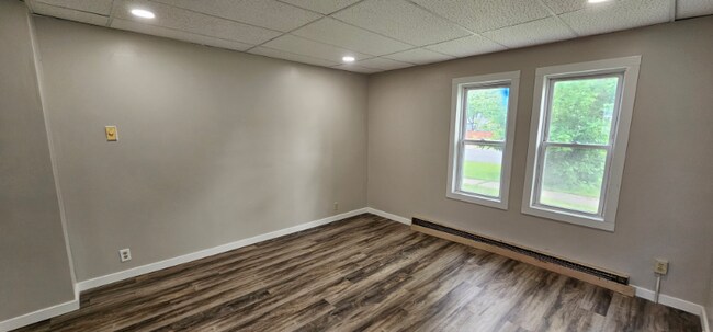 Foto del edificio - 245 Monroe St SE