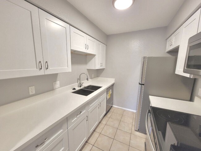 Photo - 2704 N Salem Apartment