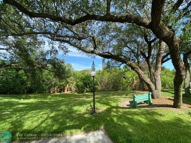 Building Photo - 624 NW 13th St