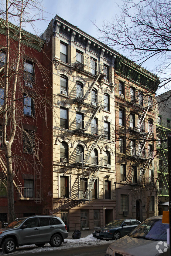 Foto del edificio - 53 E 7th St