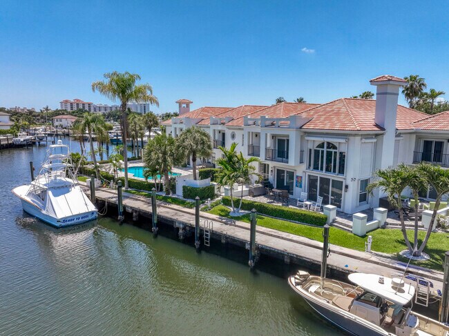 Foto del edificio - 2245 Monet Rd