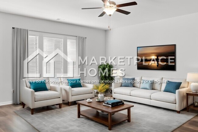 Foto del edificio - 390 Sessile Oak Dr