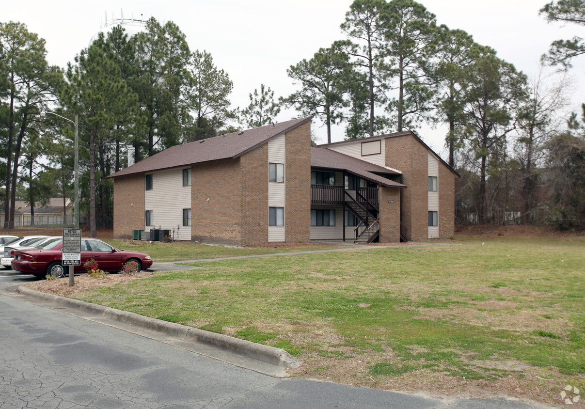 Primary Photo - Brandywood Acres Apartments