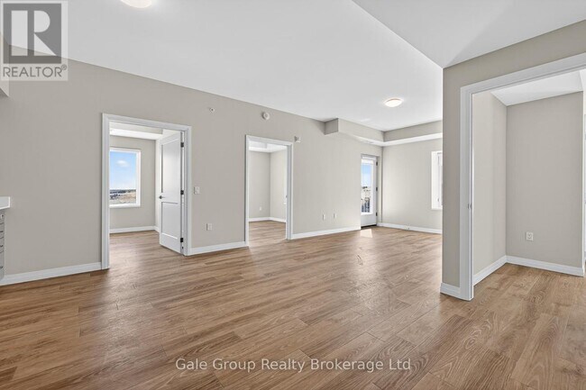 Building Photo - 785 Southwood Way