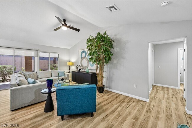 Foto del edificio - 8701 Prairie Hill Dr