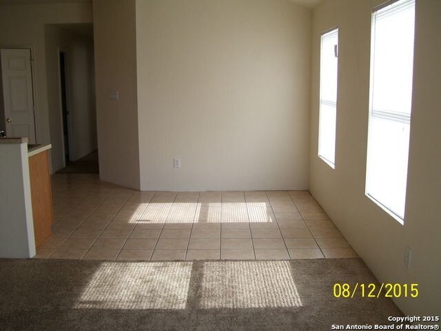 Foto del edificio - 11214 CENTER POINT RD