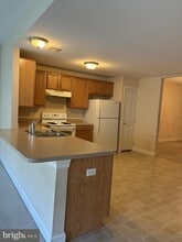 Building Photo - 212 Silk Drive