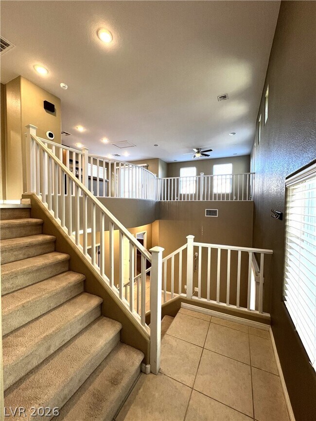 Foto del edificio - 8154 Sandy Slope Ct