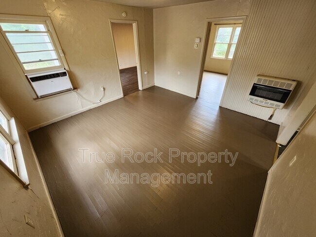 Foto del edificio - 509 N Division St