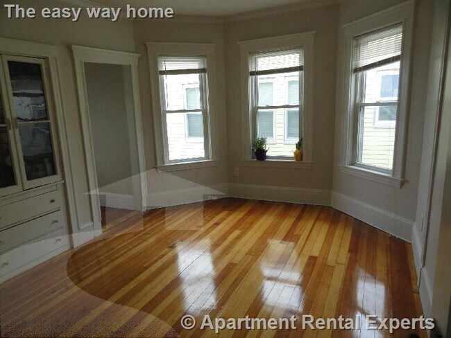 Foto del edificio - 101 Heath St