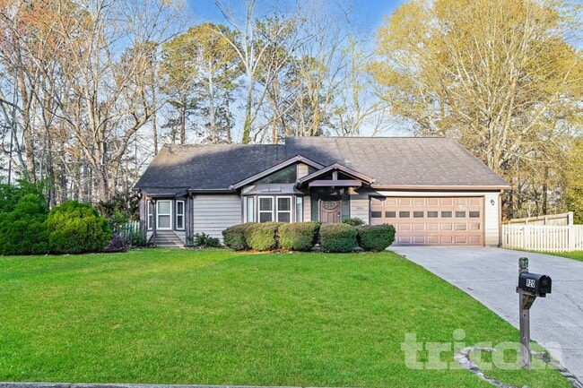 Building Photo - 920 Laurel Mill Dr