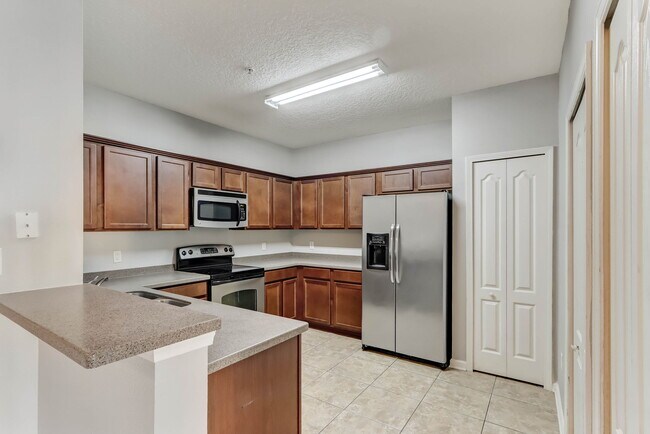 Foto del edificio - 4982 Key Lime Dr