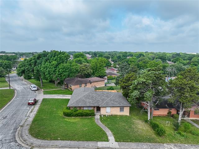 Building Photo - 1226 Serenade Ln