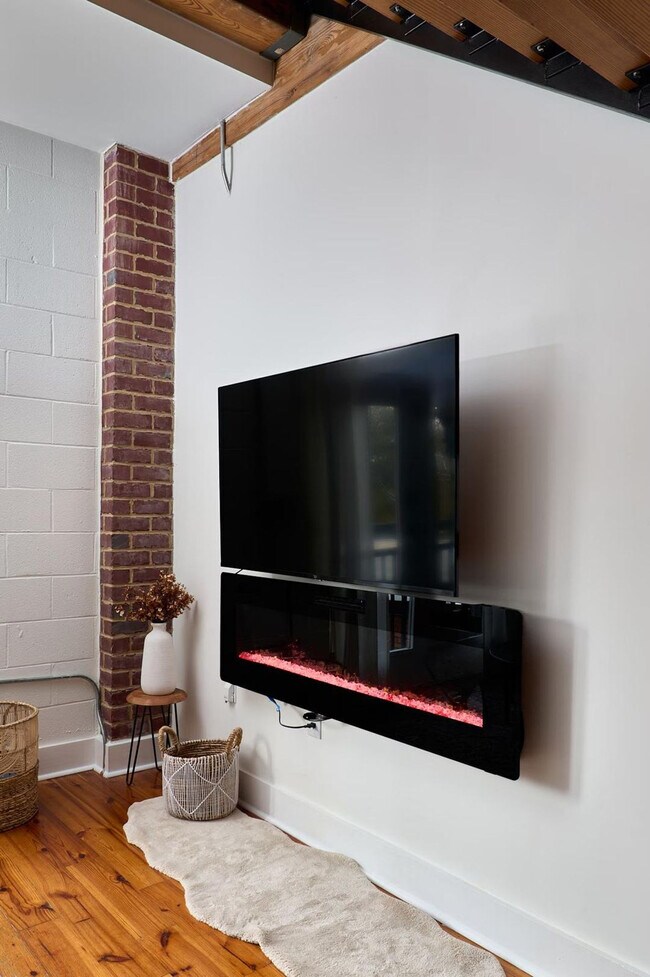 Foto del edificio - 403 E 33rd St