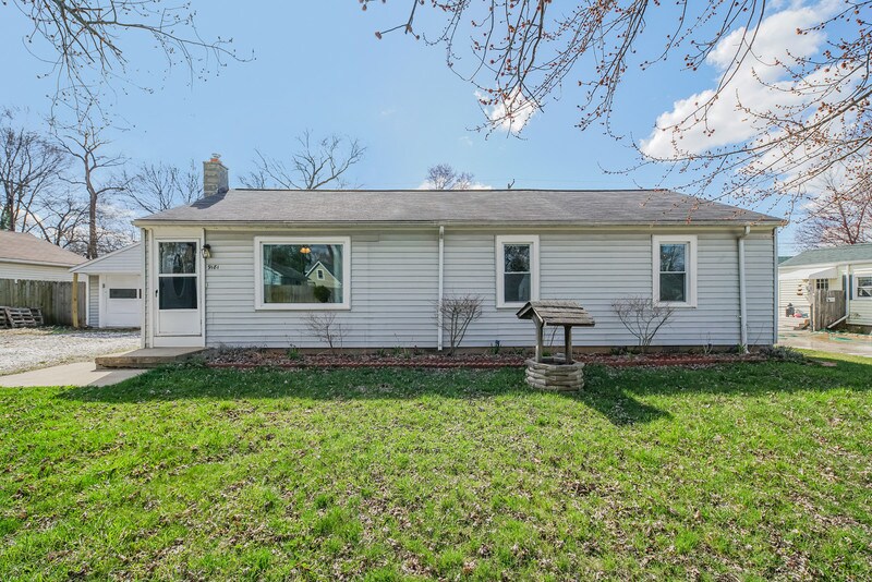 9181 Hillcrest Dr, Whitmore Lake, MI 48189 House Rental in Whitmore