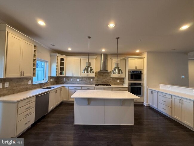 Building Photo - 189 Green Poplar Loop