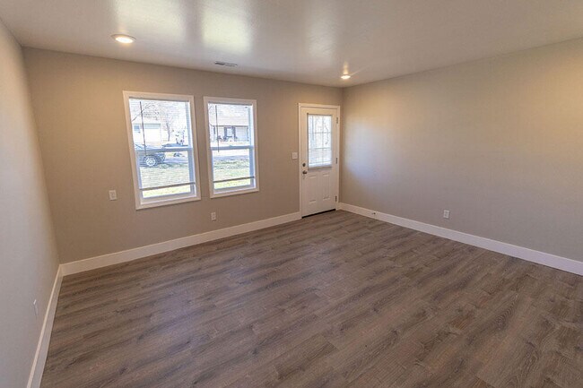 Foto del edificio - 3612 Greeley Dr
