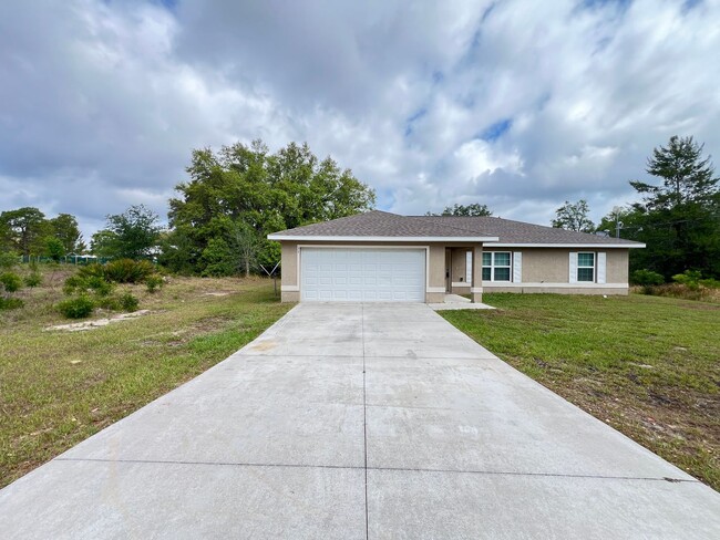 Foto del edificio - 3 BD/2BA Home in Beautiful Ocala!!!