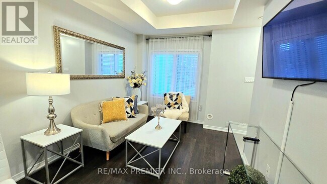 Photo du bâtiment - 19 Coneflower Cres