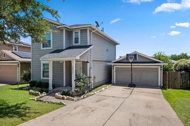 Foto del edificio - 12421 Briarcreek Loop