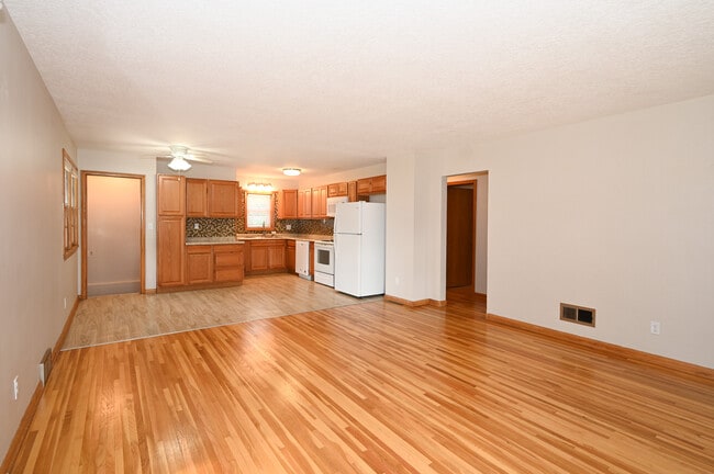 Building Photo - 1203 13th Ave NW