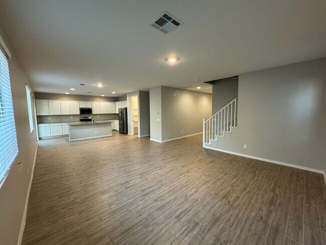Foto del edificio - 4 Bedroom - 3 Bath  Home - 2668 Sq. Ft. - Eastmark Inspirian III - Mesa