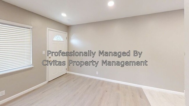 Foto del edificio - GORGEOUS 1 Bd./1Ba. apartment available NOW