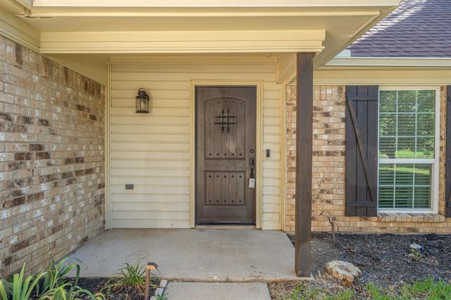 Building Photo - 3904 Willow Run Dr
