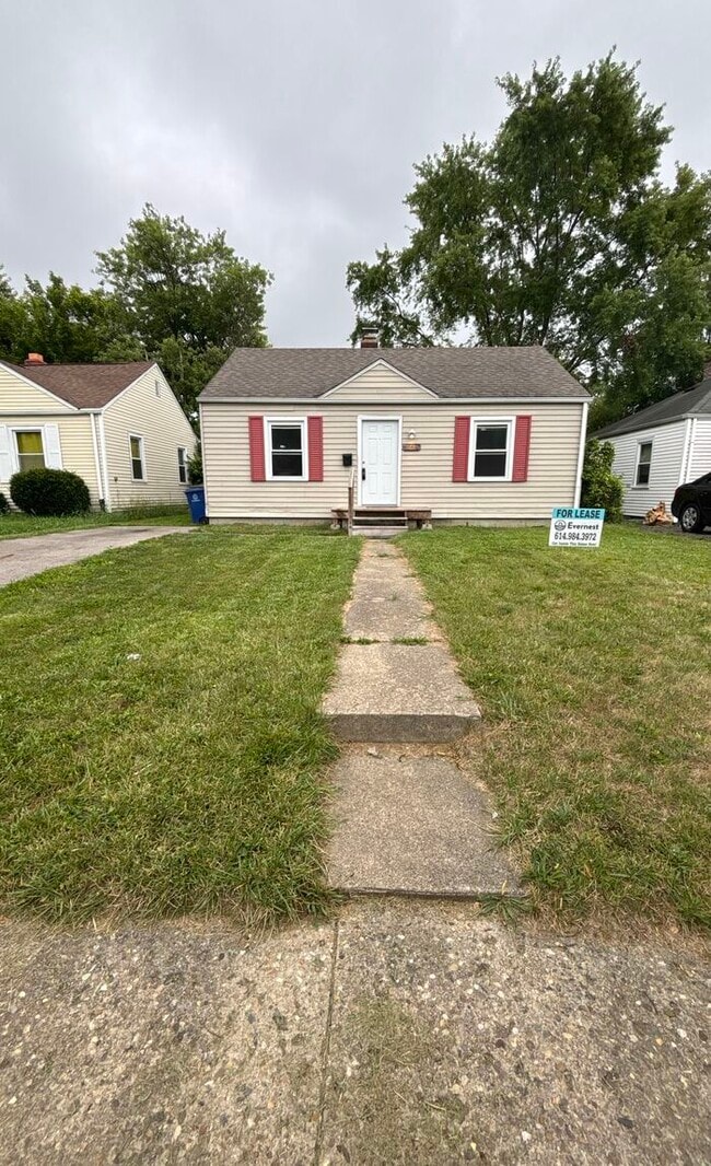 Building Photo - 2238 Howey Rd