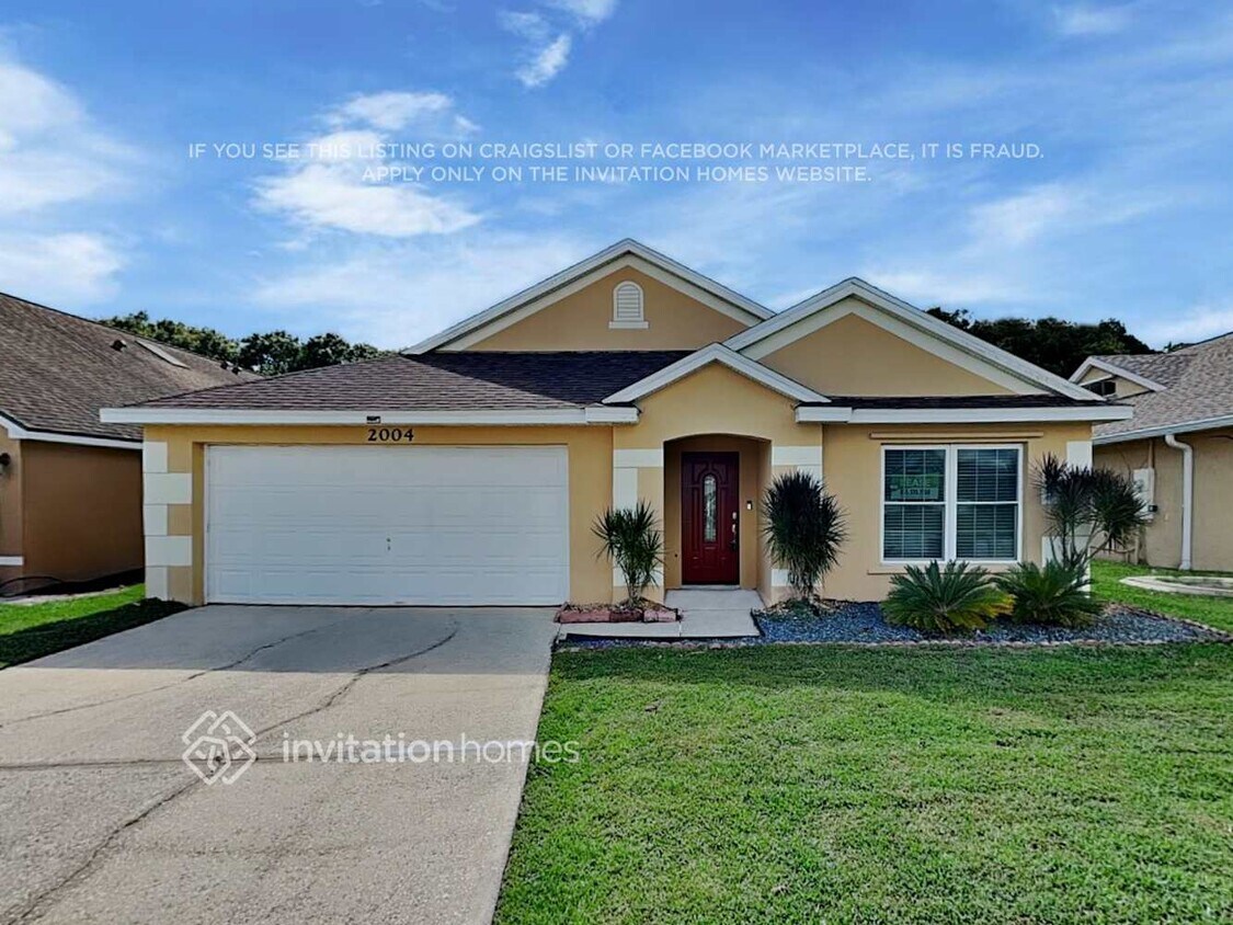 Foto principal - 2004 Locust Berry Dr