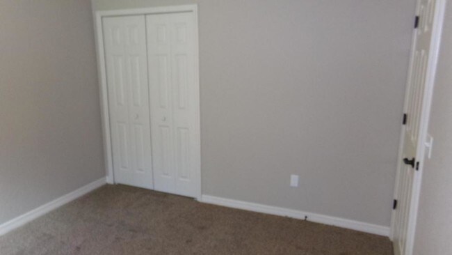 Foto del edificio - 204 Larch Road Ocala FL 34472