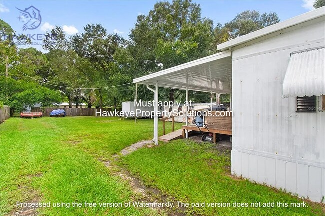 Building Photo - 2412 Summer Hollow Dr