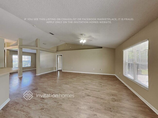 Building Photo - 1348 Wildberry Ln