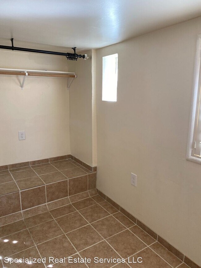 Foto del edificio - 1 br, 1 bath House - 5354 Broadway