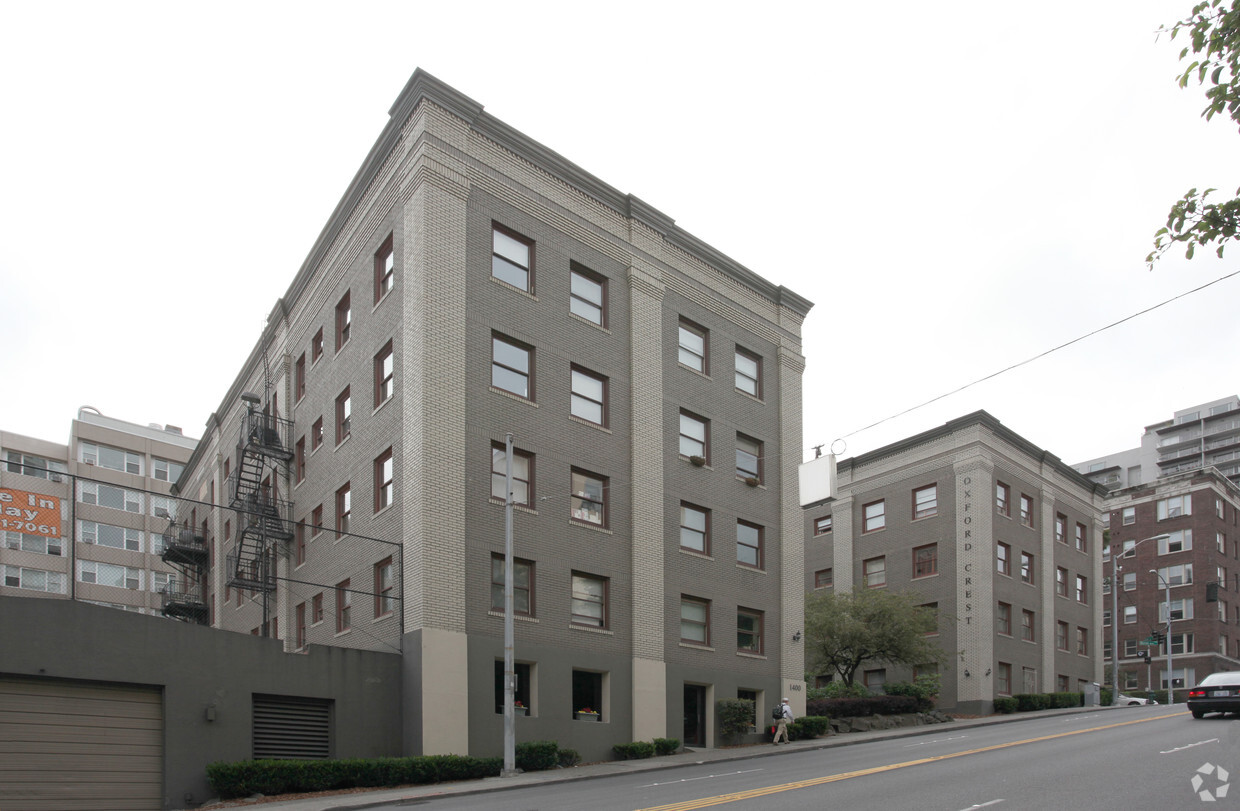 Foto del edificio - Oxford Crest Apartments