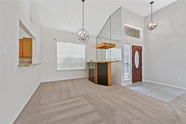 Foto del edificio - 10914 Golden Grain Dr